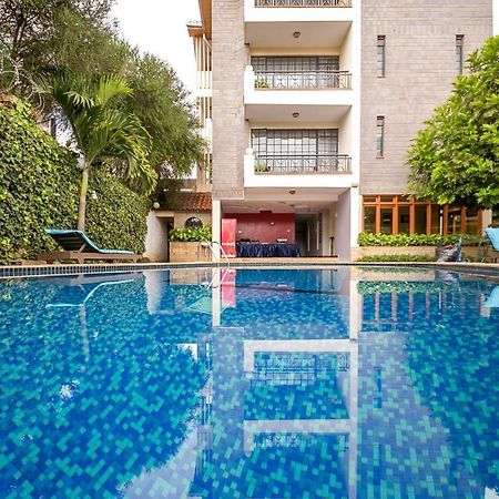 Meltonia Luxury Suites Найроби Экстерьер фото